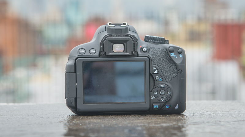Illustration for article titled Canon T4i Review: The Best Budget DSLR Is Kind of a Bummer